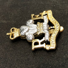 Lade das Bild in den Galerie-Viewer, Image #2
