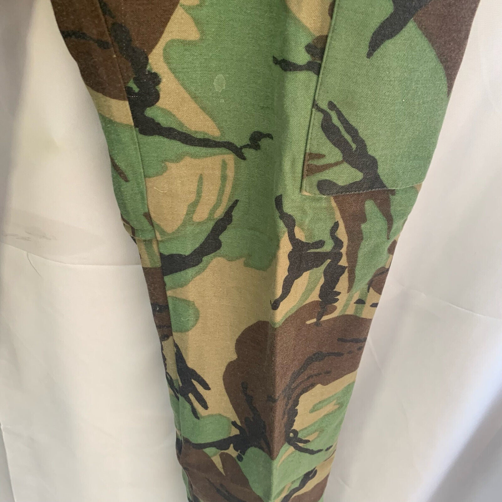 Genuine British Army 68 Pattern DPM Jungle Camouflaged Trousers - Size 29" Waist - The Militaria Shop