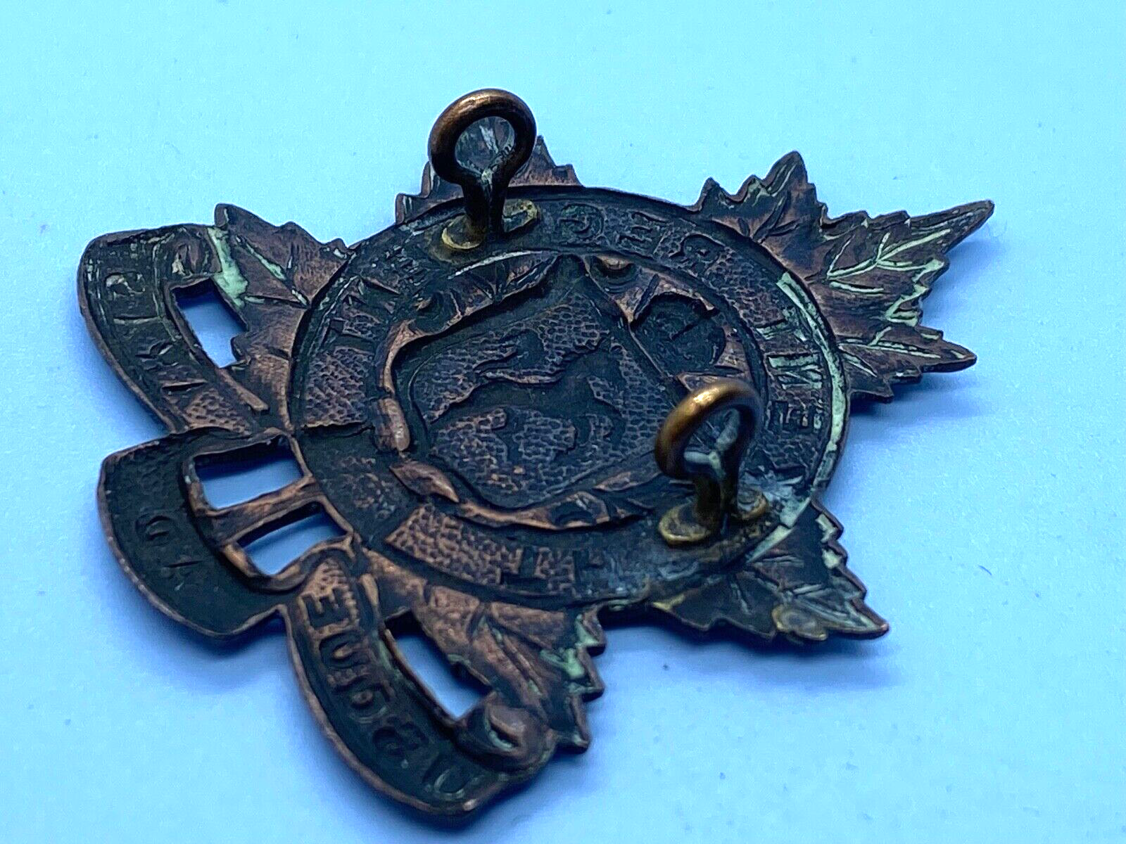 Original Canadian Army The Kent Regiment Cap Badge - The Militaria Shop
