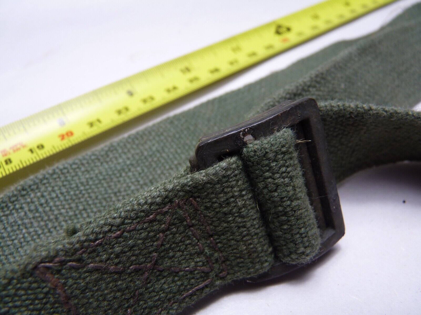 Original WW2 British Army 44 Pattern Shoulder / Extended Equipment Strap - 1945 - The Militaria Shop