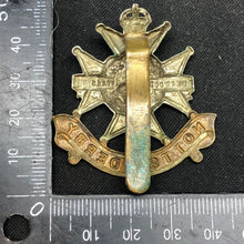 Load image into Gallery viewer, Genuine WW2 British Army Brass Cap Badge - Sherwood Foresters - The Militaria Shop
