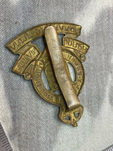 Load image into Gallery viewer, Original British Army WW1 / WW2 Royal Army Ordnance Corps Cap Badge
