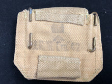 Charger l&#39;image dans la galerie, Original WW2 British Army 37 Pattern Pistol Ammo Pouch - 1942 Dated
