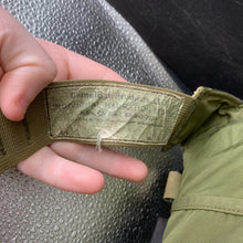 Load image into Gallery viewer, Genuine British Army DPM Camouflaged Individual Hydration System - The Militaria Shop
