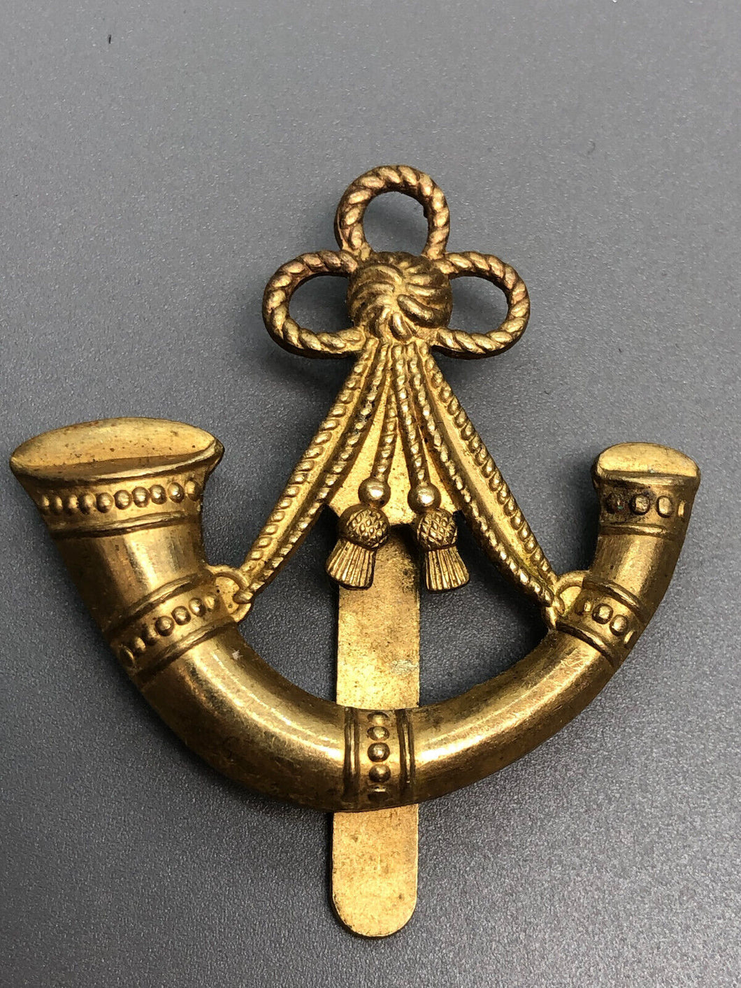 Original WW2 Light Infantry Regiment Cap Badge