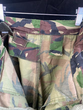 Lade das Bild in den Galerie-Viewer, Originale leichte DPM-Kampfhose im Camouflage-Stil der britischen Armee, Größe 80/80/96 
