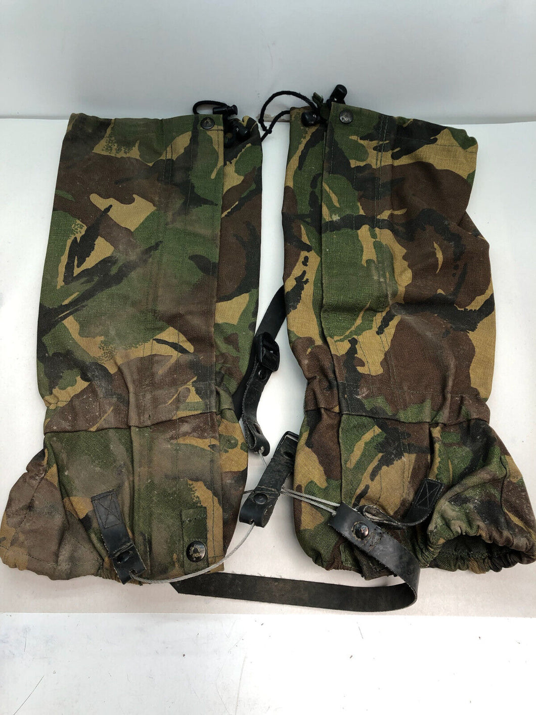 Genuine British Army Surplus DPM Camouflaged Gaiters - Size Long