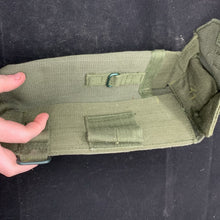 Charger l&#39;image dans la galerie, Genuine British Army New Old Stock 58 Pattern Webbing Left Ammo Pouch
