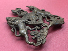 Load image into Gallery viewer, Original WW1/WW2 British Army General Service Cap Badge
