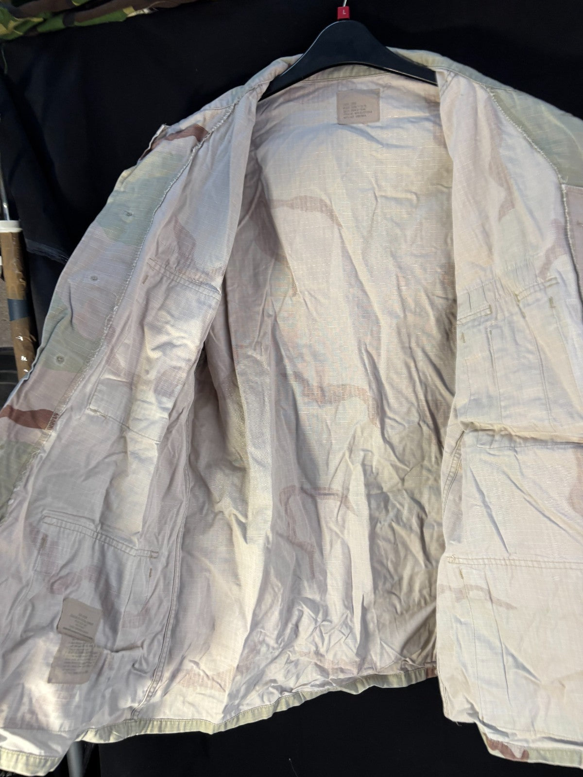 Gulf War US Army DCU Camouflaged Combat Field Coat/Jacket - Large/long - The Militaria Shop
