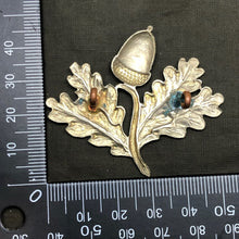 Load image into Gallery viewer, Original British Army Cap/Beret Badge - South Nottinghamshire Hussars - The Militaria Shop
