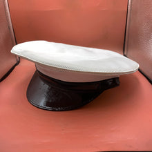 Lade das Bild in den Galerie-Viewer, Image #1
