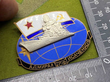 Charger l&#39;image dans la galerie, 1980&#39;s/90&#39;s Era Soviet Naval Mariner&#39;s Award / Badge in Excellent Condition
