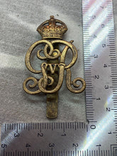 Load image into Gallery viewer, Original WW1 British Army King&#39;s Own Norfolk Yeomanry Regiment Cap Badge
