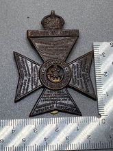 Load image into Gallery viewer, Original British Army WW1 / WW2 The King&#39;s Royal Rifle Corps Cap Badge
