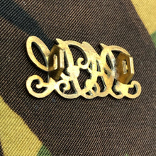 Load image into Gallery viewer, Genuine British Army WW1 Brass Shoulder Title - Royal Army Pay Corps RAPC - The Militaria Shop
