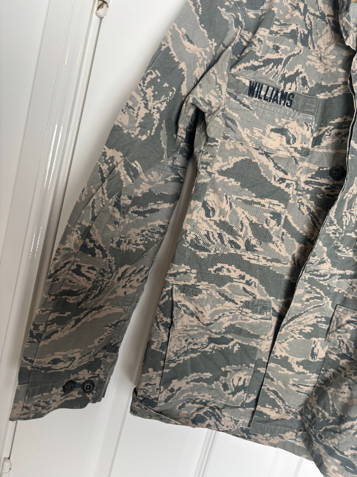Surplus US Air Force UCP Uniform Jacket-38R - The Militaria Shop