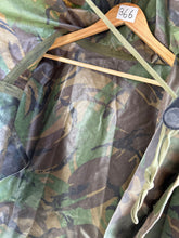 Charger l&#39;image dans la galerie, Genuine British Army DPM Waterproof Jacket Smock - 180/100
