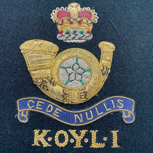 Lade das Bild in den Galerie-Viewer, British Army Bullion Embroidered Blazer Badge - Kings Own Yorkshire Light Infant
