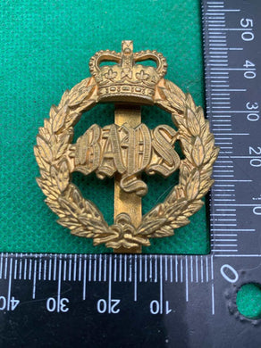 2nd Queen's Bays Dragoon Guards Genuine Cap Badge Queen's Crown