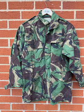 Load image into Gallery viewer, Genuine British Army DPM Camouflaged Combat Smock Jacket - Size 160/88
