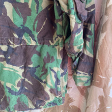 Lade das Bild in den Galerie-Viewer, Genuine British Army Smock Combat Jungle DPM Camouflage - Size 160/104
