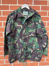Load image into Gallery viewer, Genuine British Army DPM Camouflaged Combat Smock Jacket - Size 170/96
