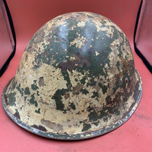 Charger l&#39;image dans la galerie, Original British / Canadian Army WW2 Soldiers Military Combat Mk3 Turtle Helmet
