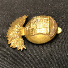Lade das Bild in den Galerie-Viewer, Original WW2 British Army Cap Badge - Royal Inniskilling Fusiliers - The Militaria Shop
