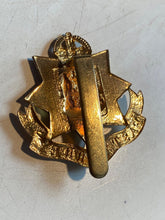 Load image into Gallery viewer, Original WW1 / WW2 British Army East Surrey Cap Badge
