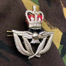 Load image into Gallery viewer, Original British Staybrite Army Cap - RAF Warrant Officer - The Militaria Shop
