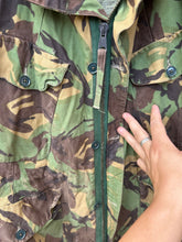 Charger l&#39;image dans la galerie, Original British Army 1968 Pattern Combat Smock Jacket - Size 3 - 46&quot; Chest
