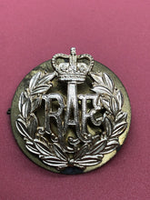 Load image into Gallery viewer, Genuine British Royal Air Force RAF Cap Badge
