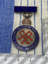 Charger l&#39;image dans la galerie, Original Soldiers, Sailors and Airmen&#39;s Families Association Membership Badge
