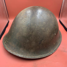 Charger l&#39;image dans la galerie, Original British / Canadian Army WW2 Soldiers Military Combat Mk3 Turtle Helmet
