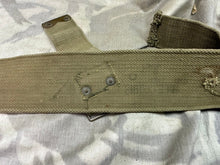 Charger l&#39;image dans la galerie, Original WW1 British Army 1908 08 Pattern Webbing Belt - 1916 Dated - 48&quot; Waist
