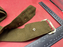 Charger l&#39;image dans la galerie, British Army Current Issue Service Dress Belt - Size 40&quot; Waist
