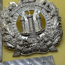 Charger l&#39;image dans la galerie, Kings Own Scottish Borderers Regiment - British Army Cap Badge
