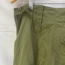 Load image into Gallery viewer, Genuine British Army Surplus Lightweight Men&#39;s Trousers - Size 75/84/100 - The Militaria Shop
