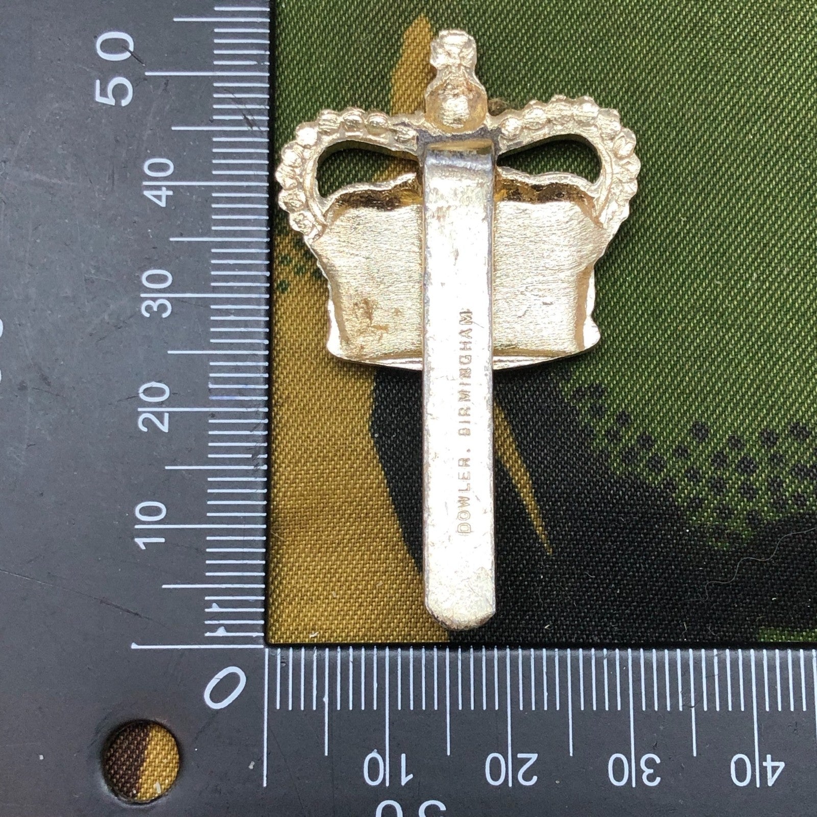Original British Staybrite Army Cap Badge Ministry of Defence Civilian Employee - The Militaria Shop