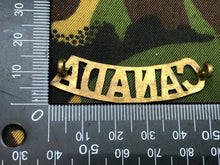 Load image into Gallery viewer, Genuine Canadian Army WW1 Brass Shoulder Title - CANADA - The Militaria Shop
