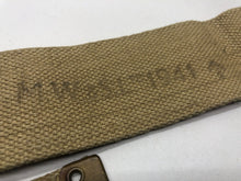 Lade das Bild in den Galerie-Viewer, Original WW2 37 Patternn Webbing British Army L Strap Set - WW2 Dated
