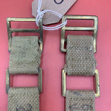 Charger l&#39;image dans la galerie, Original WW2 British Army 37 Pattern Webbing Brace Adaptors Pair
