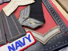 Load image into Gallery viewer, Quantity of Army Badges, Insignia and Epaulettes
