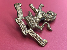 Charger l&#39;image dans la galerie, Original WW2 British Army 7th (Princess Royal’s) Dragoon Guards Cap Badge
