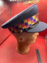 Charger l&#39;image dans la galerie, Original British Army Gurkha Regiment Officer&#39;s Peaked Cap with Matching Buttons
