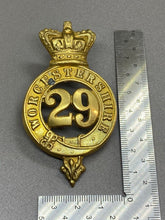 Load image into Gallery viewer, Original British Army - 29th Regiment of Foot Worcestershire Glengarry Badge
