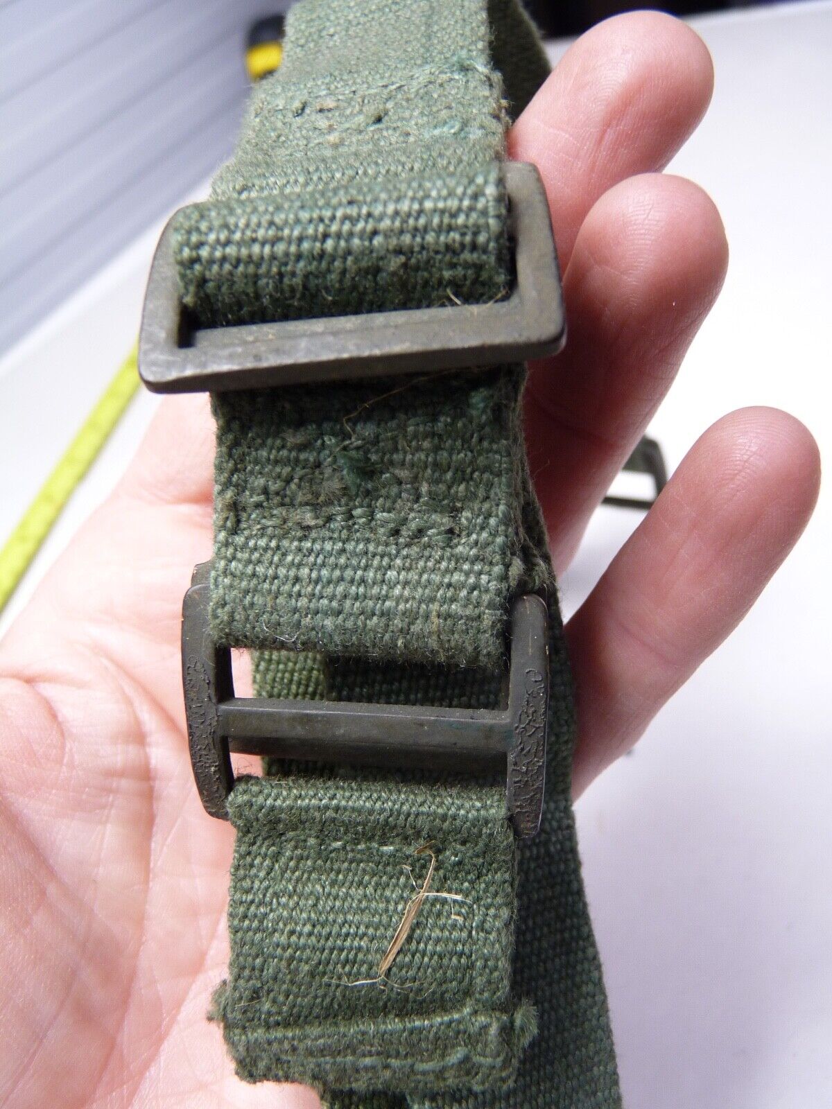 Original WW2 British Army 44 Pattern Shoulder / Extended Equipment Strap - 1945 - The Militaria Shop