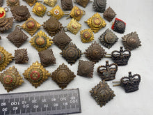 Charger l&#39;image dans la galerie, Original Bulk Lot of British Army Officers Rank Pips &amp; Crowns
