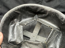 Lade das Bild in den Galerie-Viewer, Image #2
